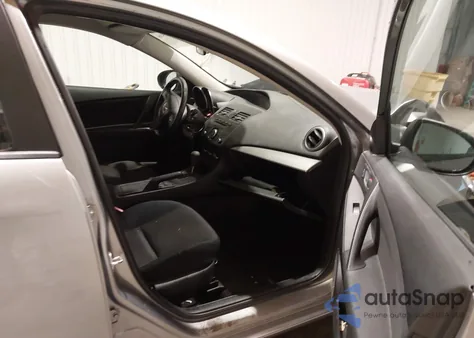 2012 Mazda Mazda3 I Touring z USA, uszkodzony, nr VIN JM1BL1VF2C1515423